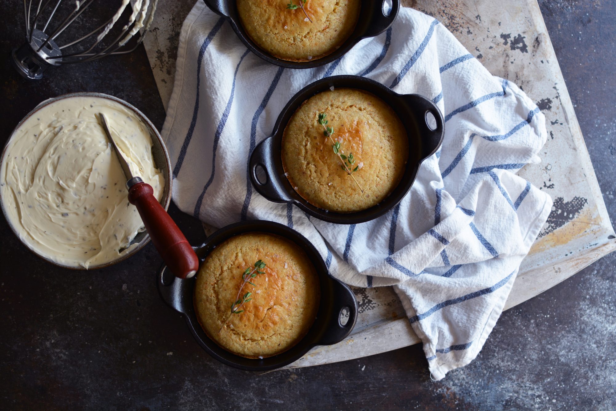 Fresh Corn and Thyme Cornbread